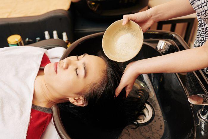 washing hair on Lunar New Year's Day